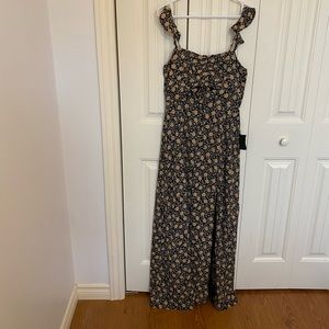 BNWT Lulus’s maxi floral dress